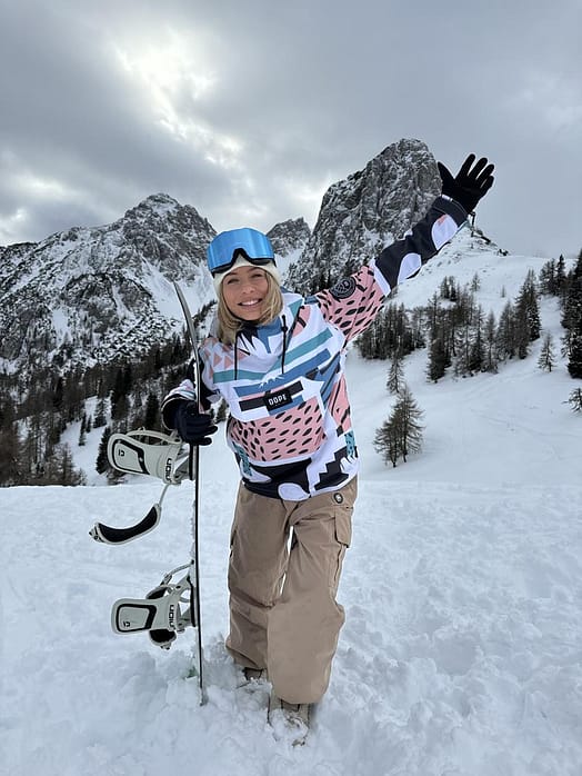 Client @verona_k.z dans Blizzard W Veste de Ski Femme Melon