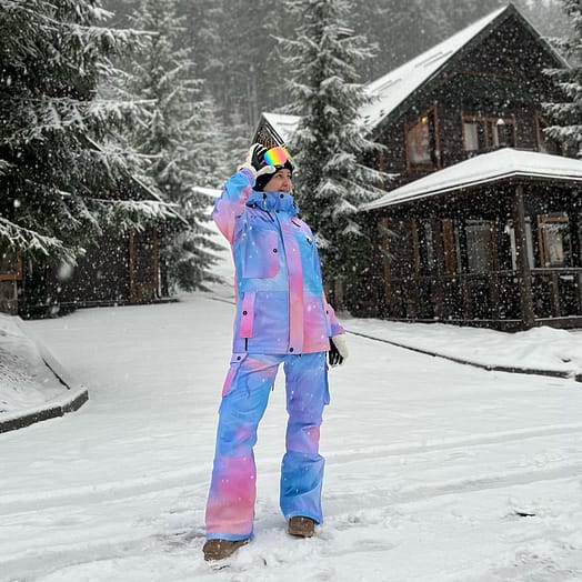 Client @anastasiiahurina dans Adept W Veste de Ski Femme Dawn