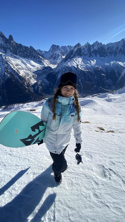 Client @katrine_isakova dans Adept W Veste de Ski Femme Surf