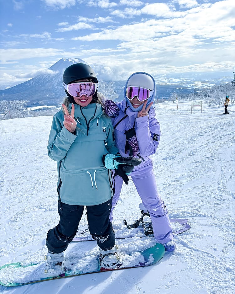 Customer @ashley__lo in Con W Snowboard Pants Women Faded Violet Renewed
