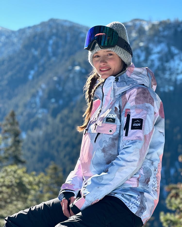 Customer @di.nicolaevna in Annok W Kurtka Snowboardowa Kobiety Washed Ink