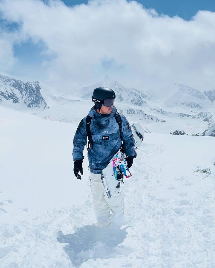 Customer @carlosdchu in Blizzard Snowboard Jacket Men Dirt