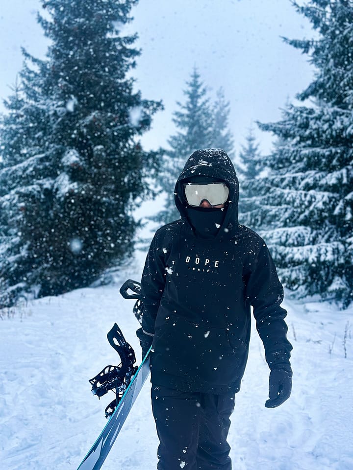 Cliente @razvanrus_ in Yeti Giacca Snowboard Uomo Aphex Black