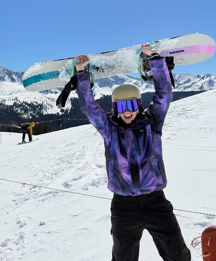 Client @katie.b.a.ll dans Adept W Veste Snowboard Femme Dusk