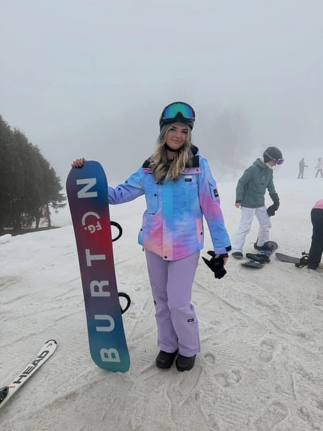 Customer @mtam528 in Adept W Ski Jacket Women Dawn
