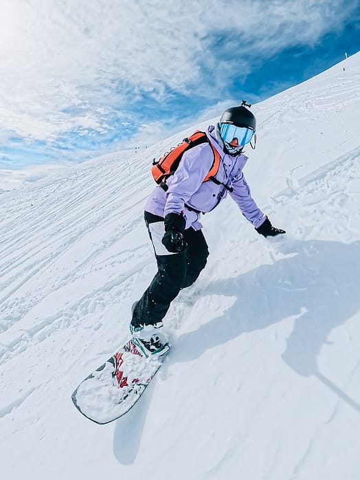 Customer @flocapetanopulos in Adept W Snowboard Jacket Women Faded Violet