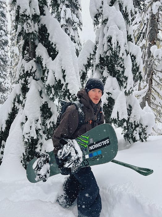 Customer @sventhorgren in Spartan Snowboard Jacket Men Dark Brown Renewed