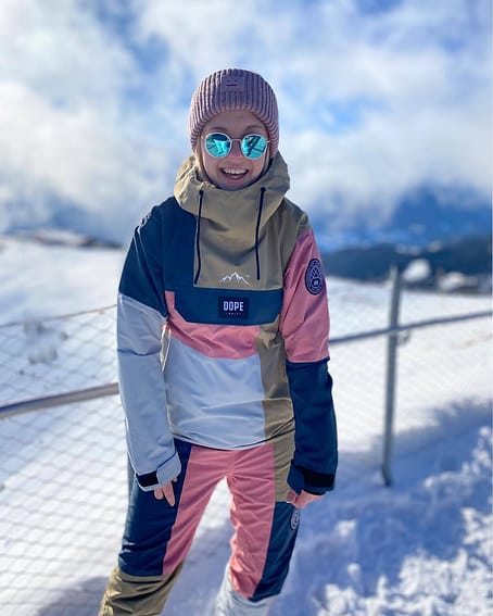 Kunde @marlenisophia i Blizzard LE W Skijakke Dame Limited Edition Patchwork Khaki
