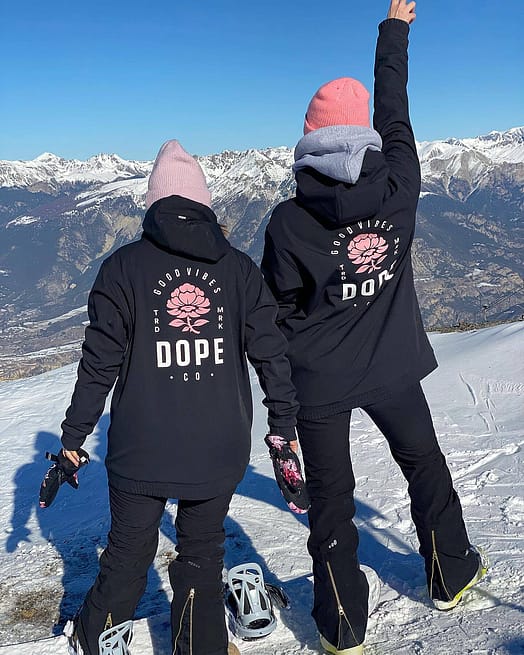 Klient @mallaulgt w Yeti W 2021 Kurtka Snowboardowa Kobiety Rose Black Renewed