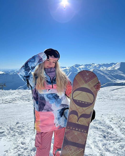 Cliente @vkursisha en Annok W 2021 Chaqueta Snowboard Mujer Ink Renewed