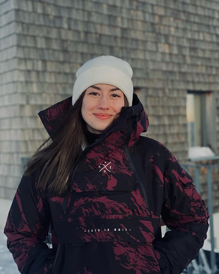 Zákazník @lauraakugler v Akin W 21 Bunda na Snowboard Dámské Paint Burgundy