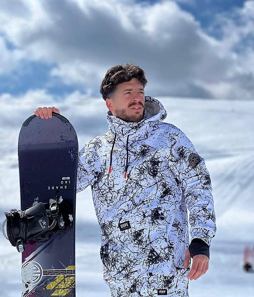 Klient @lorenzo.stradaioli w Wylie Kurtka Snowboardowa Mężczyźni Patch Rock Renewed