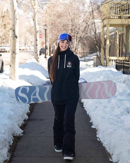 Cliente @alexisadelman en Yeti W 2021 Chaqueta Snowboard Mujer Rose Black