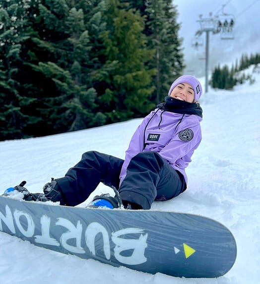 Client @ash.lind__ dans Blizzard W 2021 Veste Snowboard Femme Faded Violet