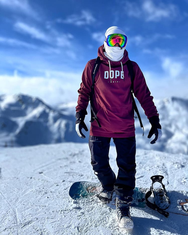 Klient @leon_mdl w Yeti 21 Kurtka Snowboardowa Mężczyźni Capital Burgundy