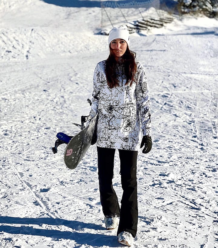 Cliente @asiafaccenda en Wylie W Chaqueta Snowboard Mujer Capital Rock Renewed