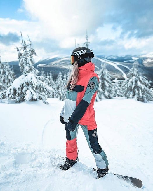 Klient @boarderkatie23 w Blizzard LE W Spodnie Snowboardowe Kobiety Limited Edition Patchwork Coral