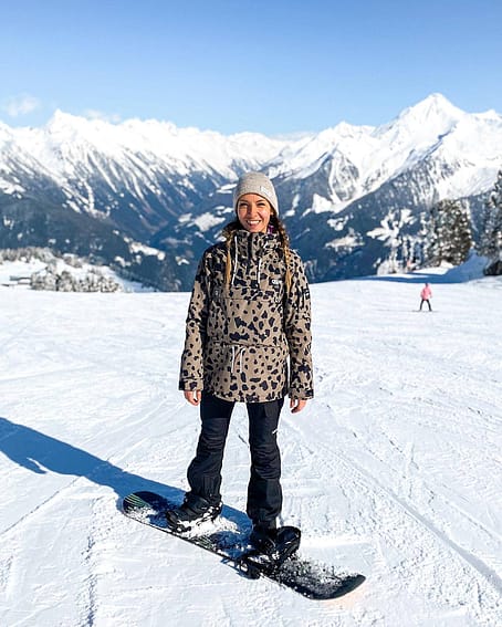 Client @claire_jane9 dans Annok W Veste Snowboard Femme Limited Edition Dots