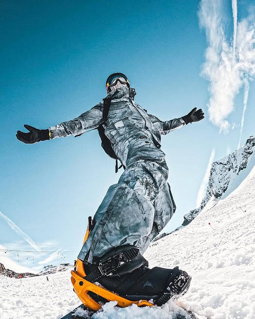 Customer @mattevansfilm in Adept Ski Jacket Men Dirt