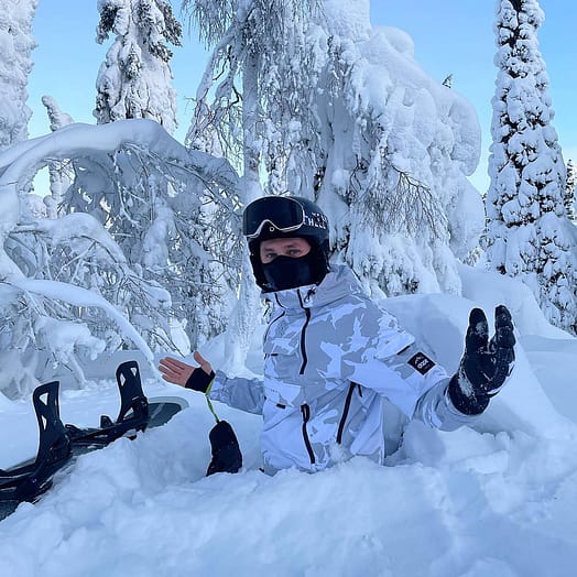 Customer @ksxauh in Akin Snowboard Jacket Men Grey Camo Renewed