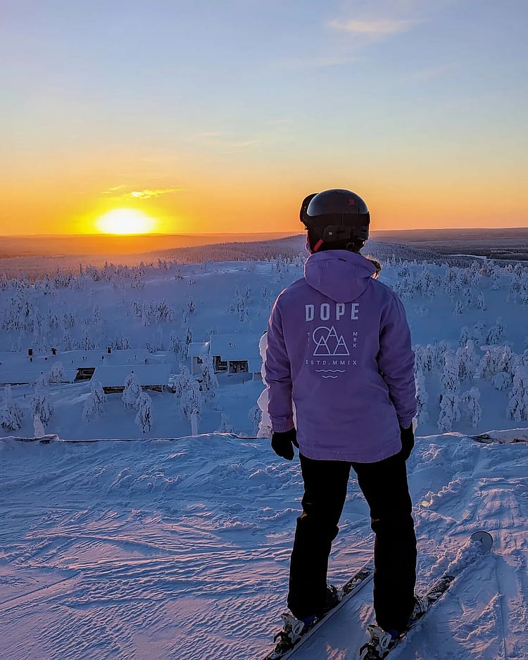 Zákazník @haaviojasmin v Yeti W 22 Bunda na Snowboard Dámské Summit Faded Violet