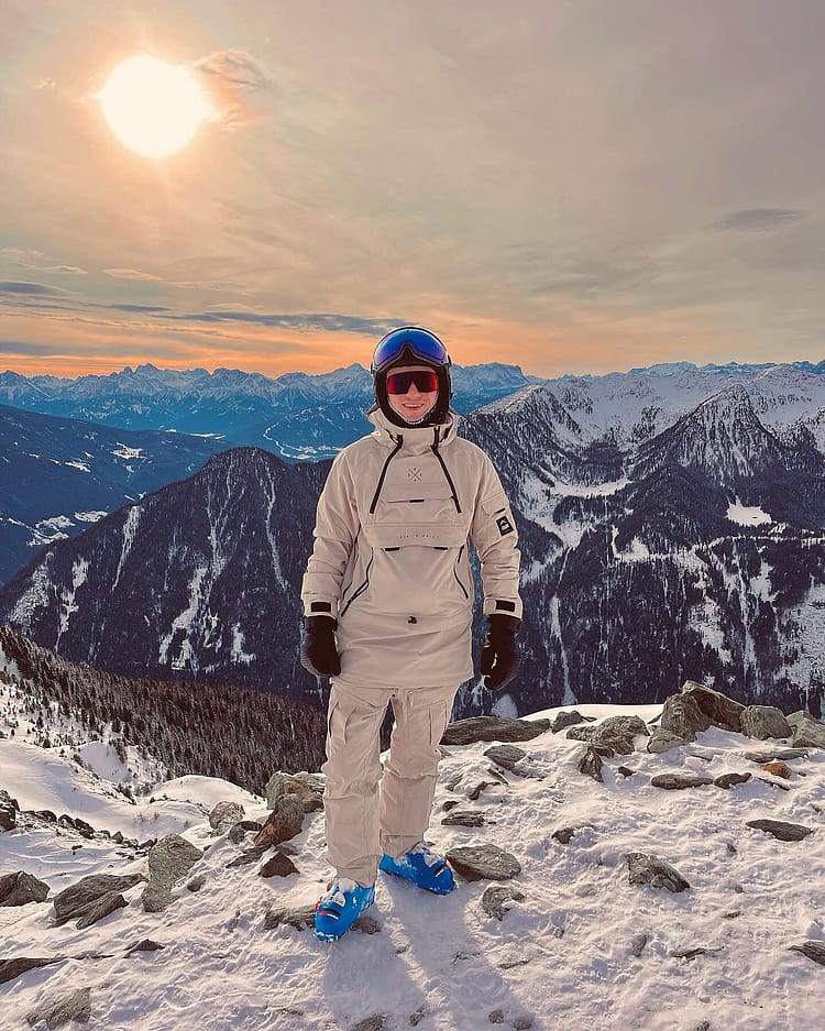 Klient @jacob.stg w Akin Kurtka Snowboardowa Mężczyźni Sand
