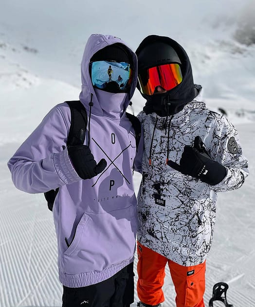 Klient @__ericmartin__ w Wylie Kurtka Snowboardowa Mężczyźni Patch Rock Renewed