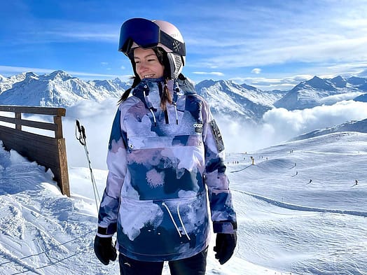 Client @dumitresc_madalina dans Annok W Veste de Ski Femme Cumulus