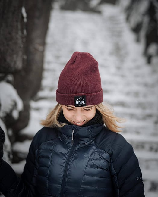 Klient @_jesssmen_ w Paradise 2021 Czapka Beanie Burgundy