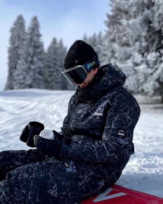 Kund @lucky_l.u.c i Adept Snowboardjacka Herr Rock Black