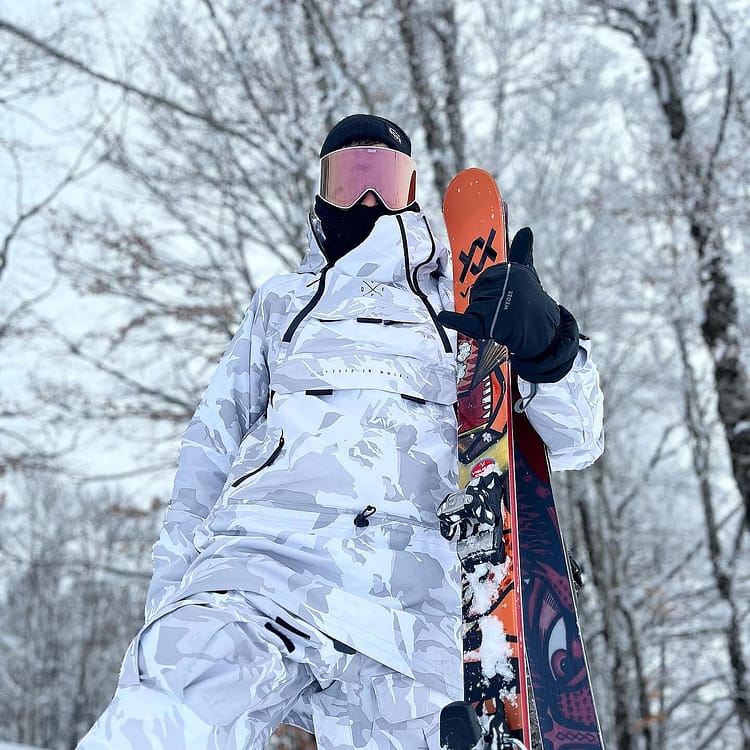 Customer @gioele_mari in Akin Snowboard jas Heren Grey Camo