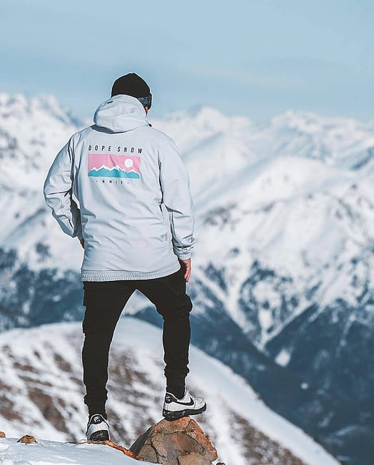 Kunde @stepan_svoboda in Yeti 2022 Snowboardjacke Herren Range Light Grey Renewed