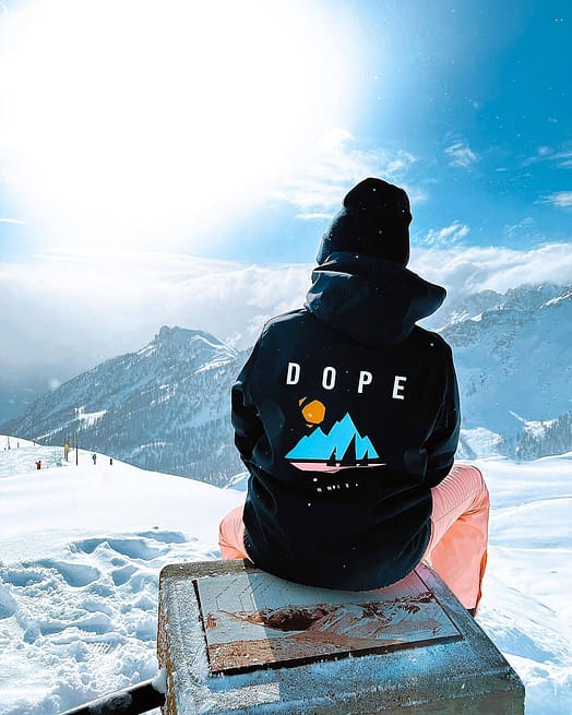 Kunde @zuzanazuzanovaa in Yeti 2022 Snowboardjacke Herren Pine Black Renewed