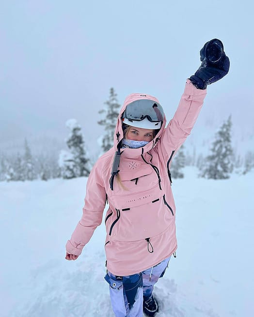 Kunde @brittsheaven in Akin W Snowboardjacke Damen Soft Pink