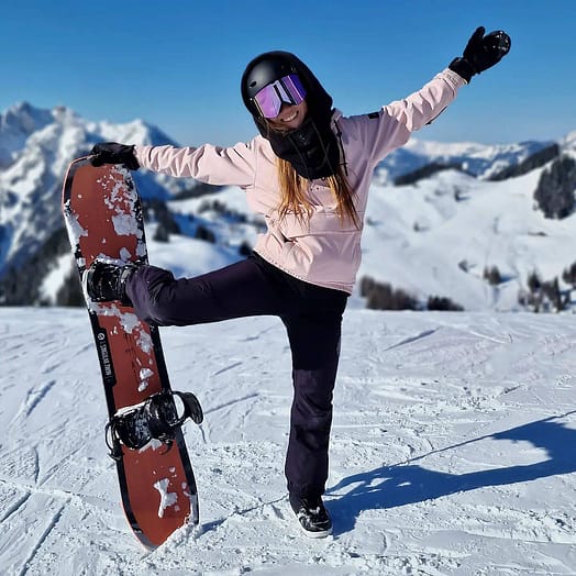 Klient @sweetsugaradventures w Wylie W Kurtka Snowboardowa Kobiety DS Soft Pink