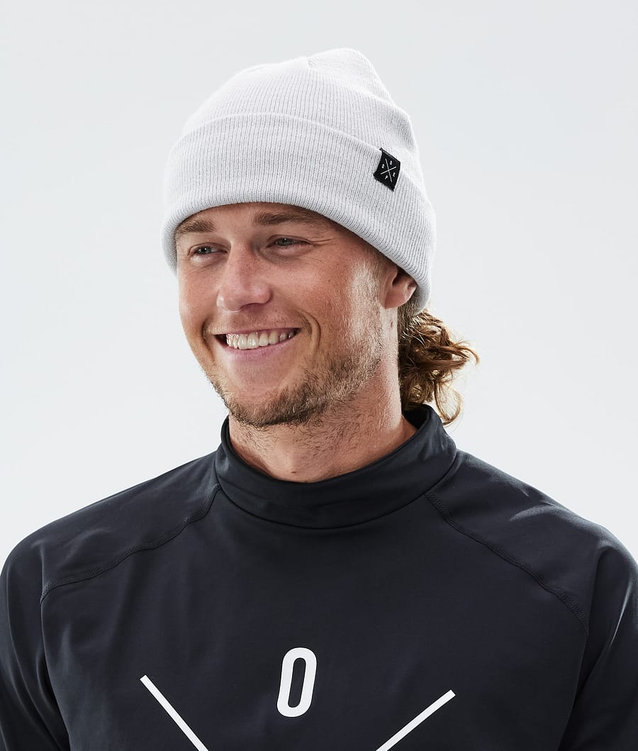 Solitude 2022 Beanie Light Grey