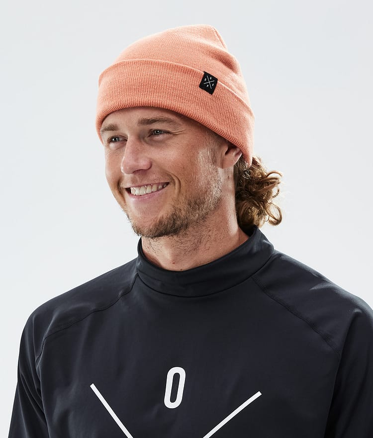 Solitude 2022 Beanie Peach