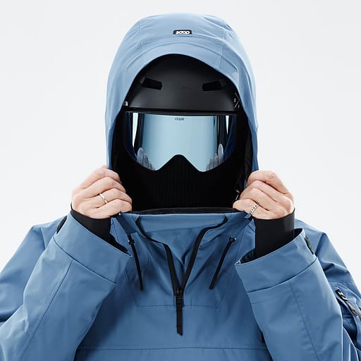 Capuche anti-tempête