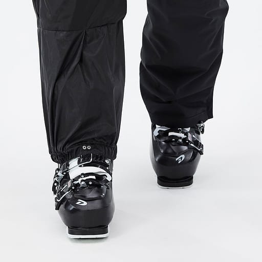 Elastiske snøgamasjer.