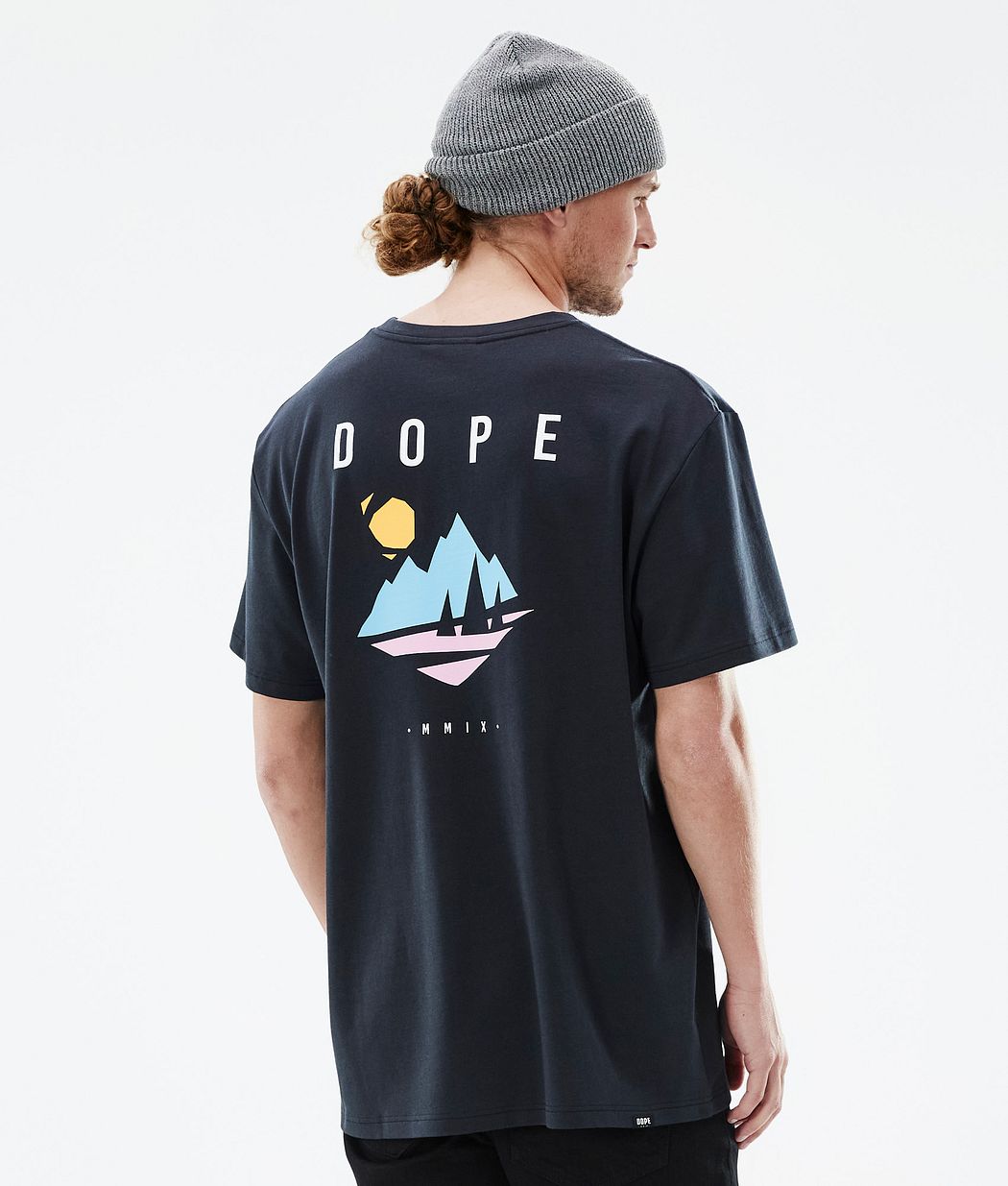 Standard T-shirt Men Pine Black
