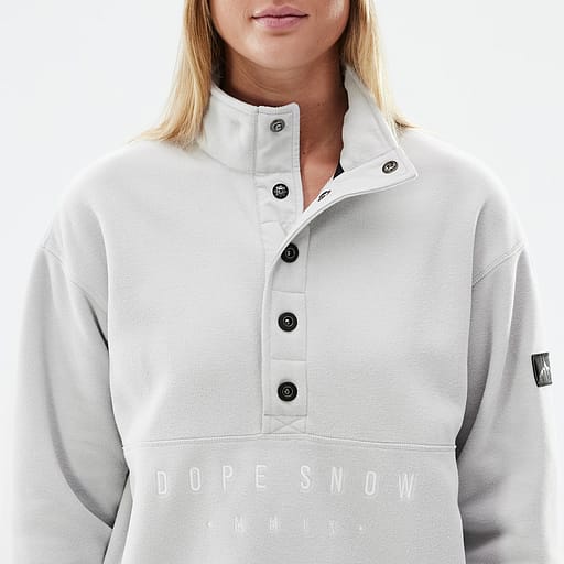 Half-Button Collar Main Product Details Image,