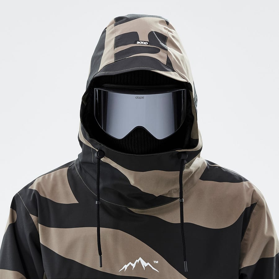 Capuche anti-tempête