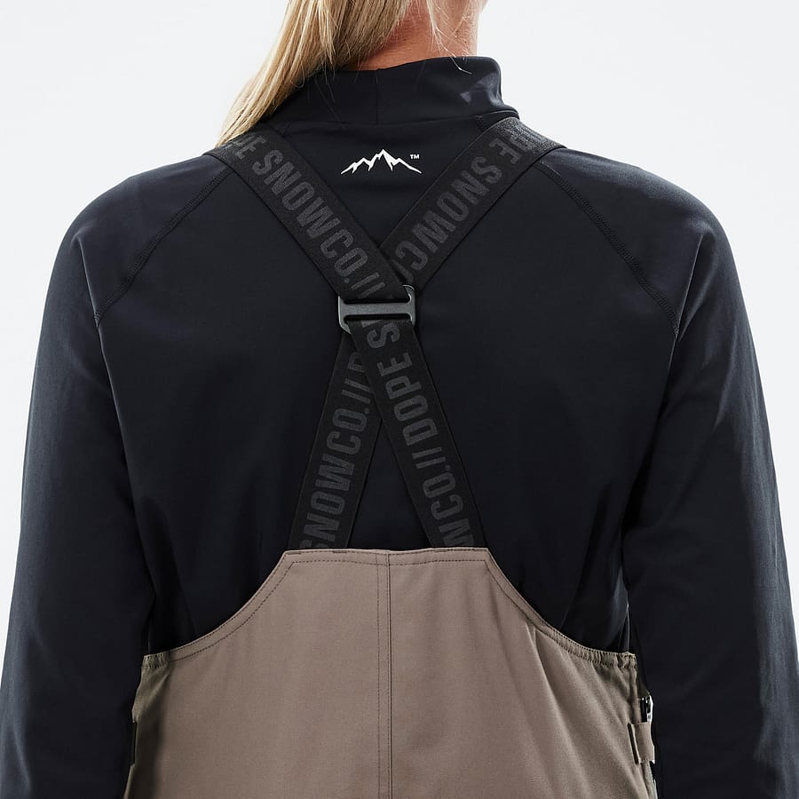 Built-In Adjustable Suspenders