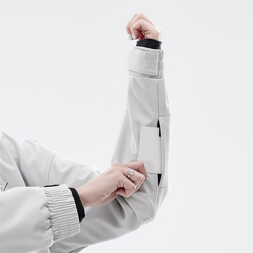 Lift Pass Pocket Main Product Details Image,
