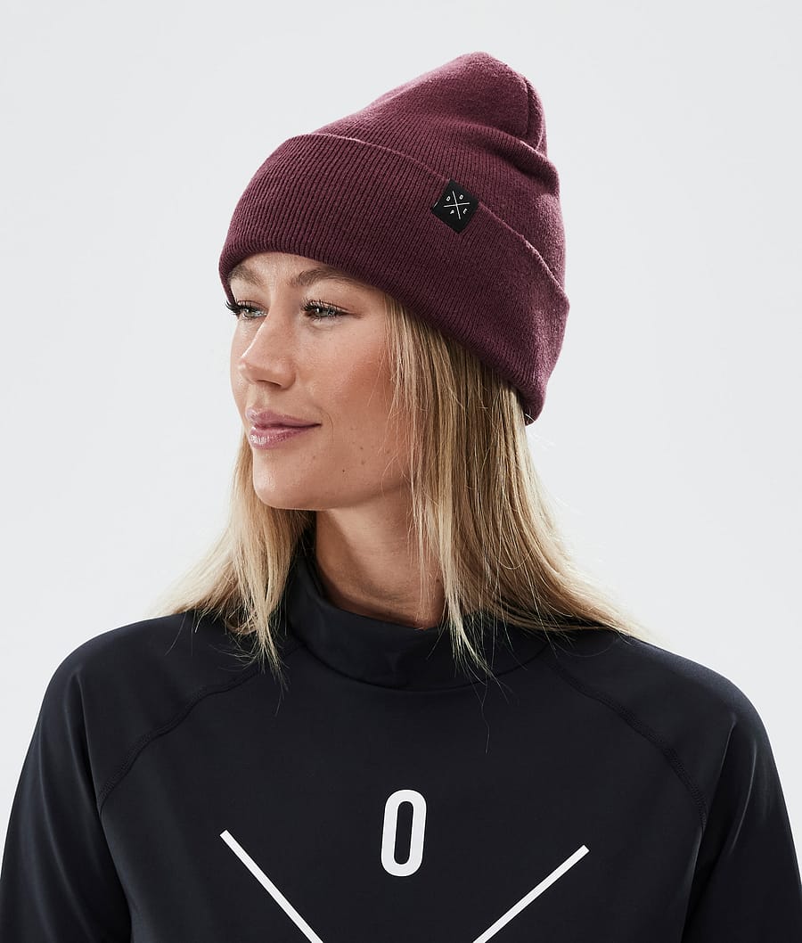 Solitude Beanie Burgundy