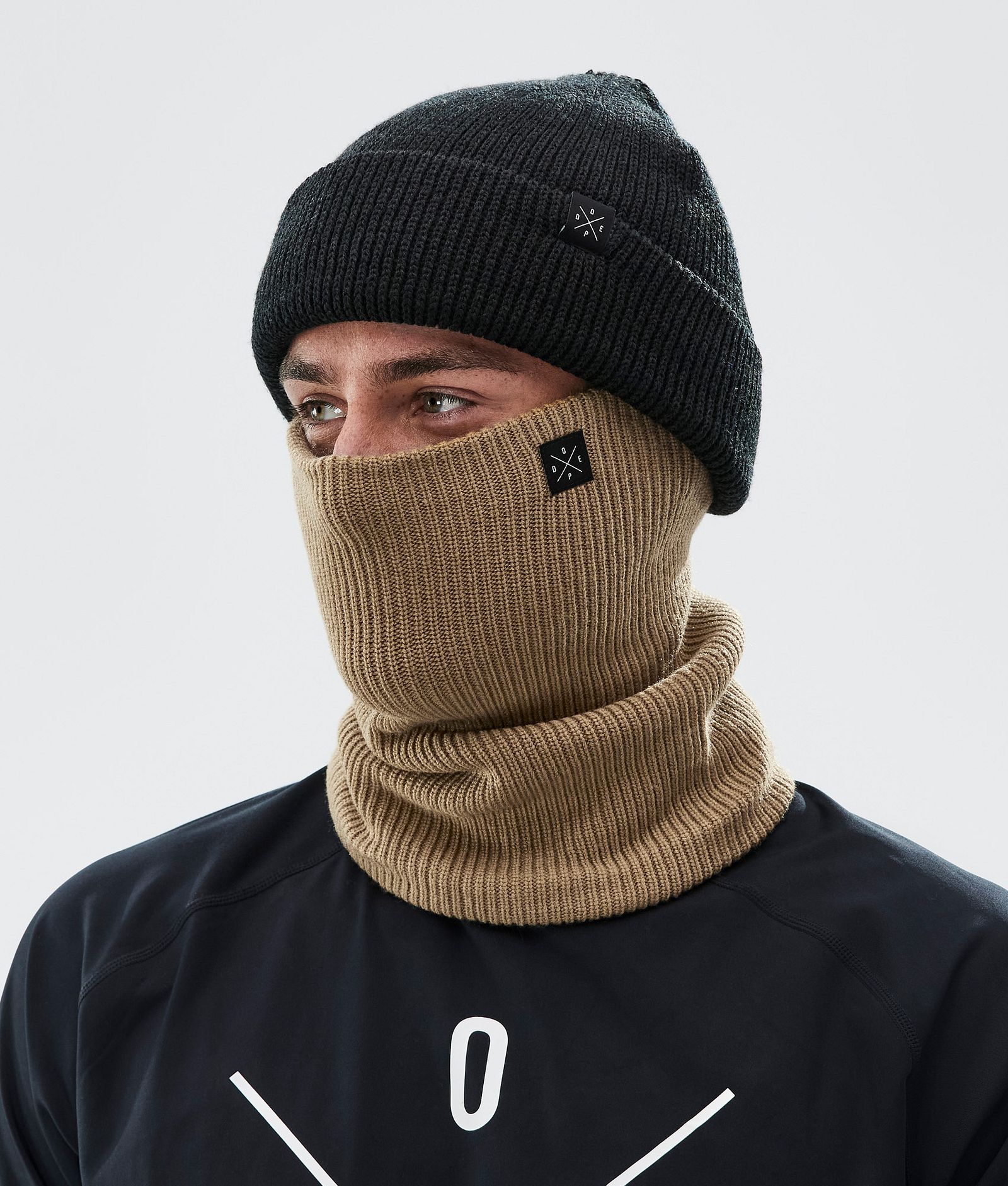 2X-Up Knitted Facemask Gold