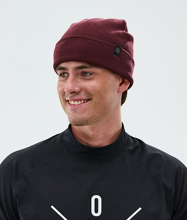Solitude Beanie Burgundy