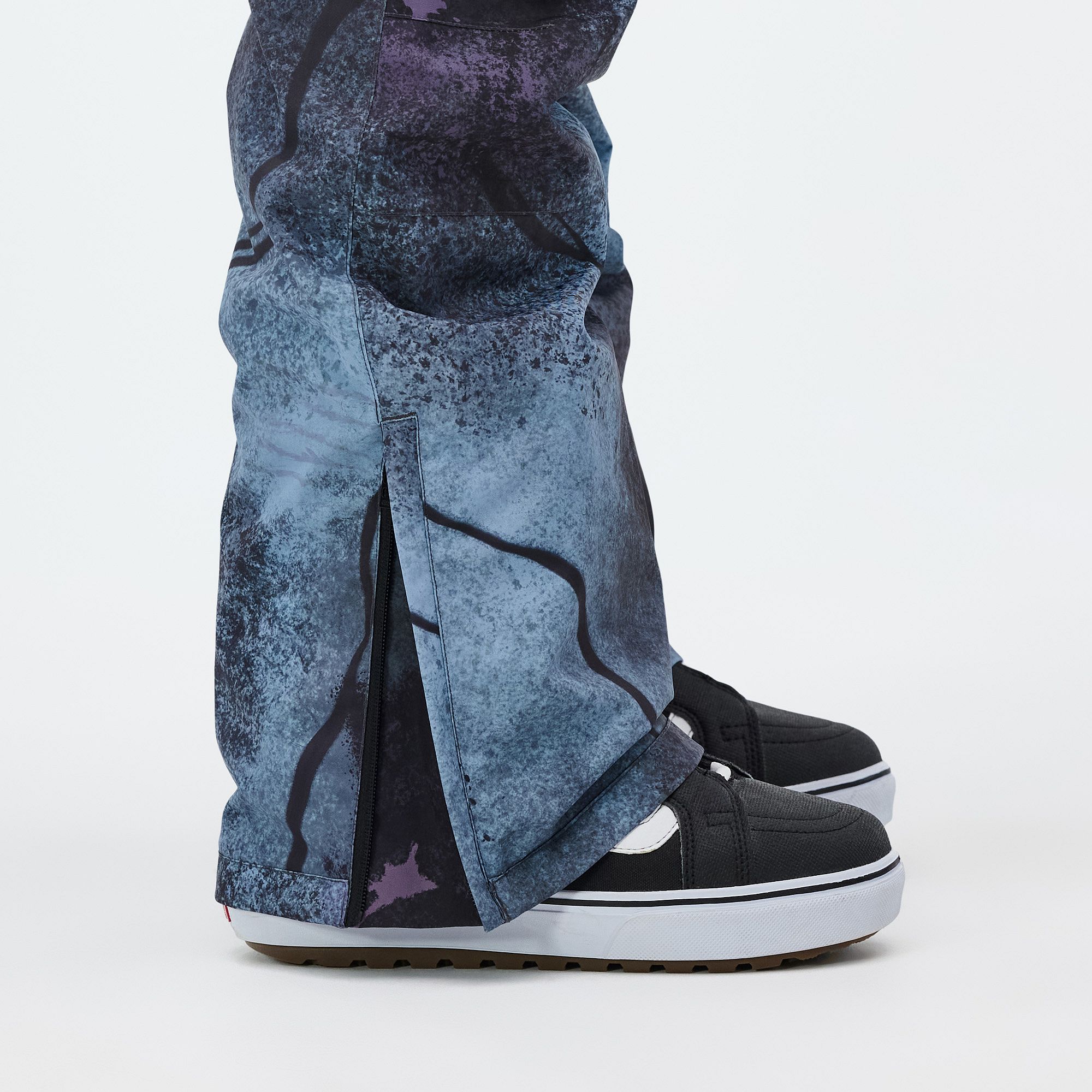 Dope Iconic Snowboard Pants Men Jungle Purple | Dopesnow.com