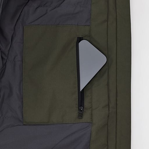 Media Pocket Main Product Details Image,