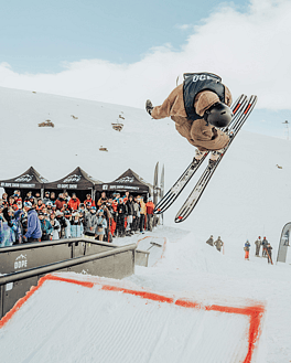 Riders på ett Dope Snow community-event